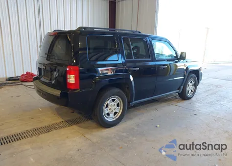 2007 Jeep Patriot Sport z USA, uszkodzony, nr VIN 1J8FF28W37D393954